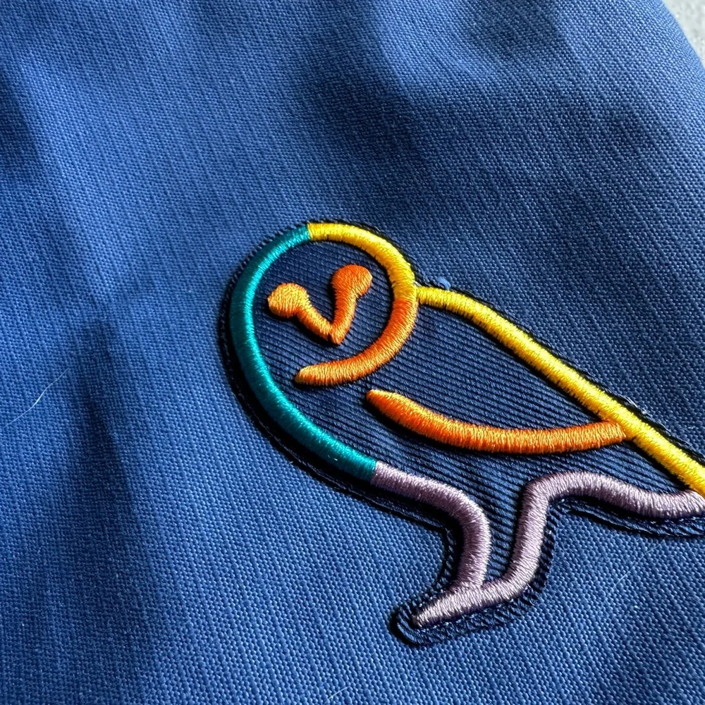 Bellroy Market Tote in Blue with Multicolor Straps - Picture 4 of 10